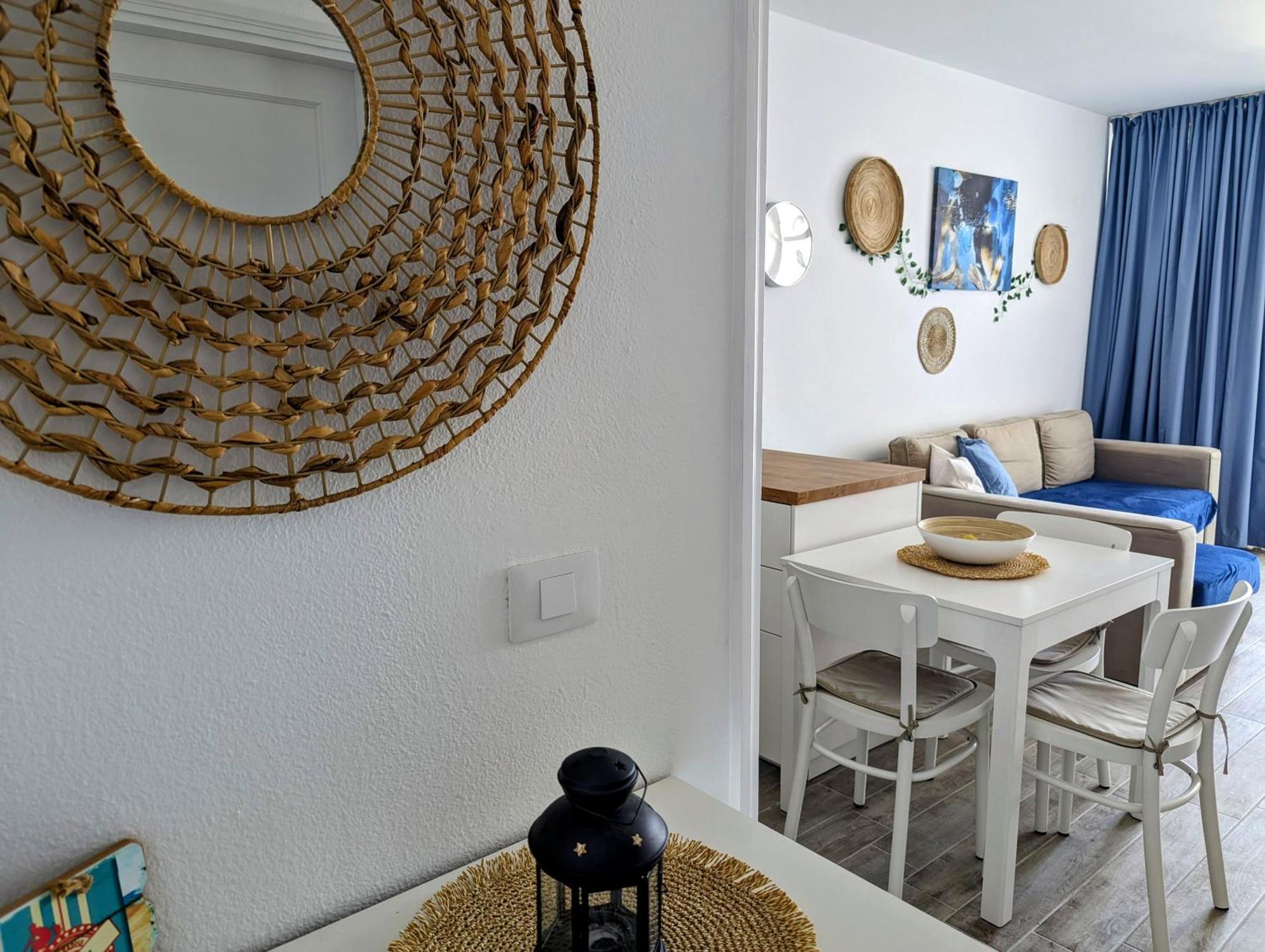 Charming Flat In Los Molinos With Terrace & Pools, Near Playa Bastian Коста-Тегисе Экстерьер фото